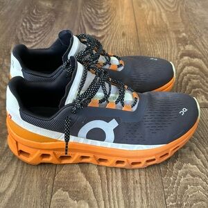 Men’s On Cloudmonster size 10